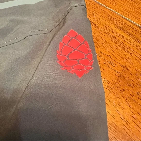 STIO Fernos Insulated Knickers 3/4 Snow Pants Womens XS Outdoor Granola Mountain - Picture 2 of 11